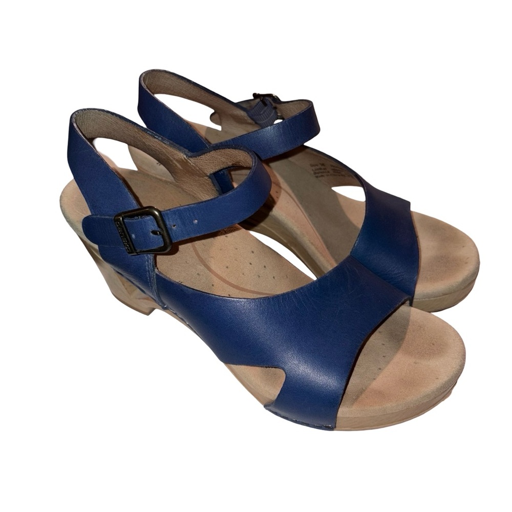 Dansko Tasha Royal Blue Leather Strappy Open Toe Chunky Clog Sandals size 36